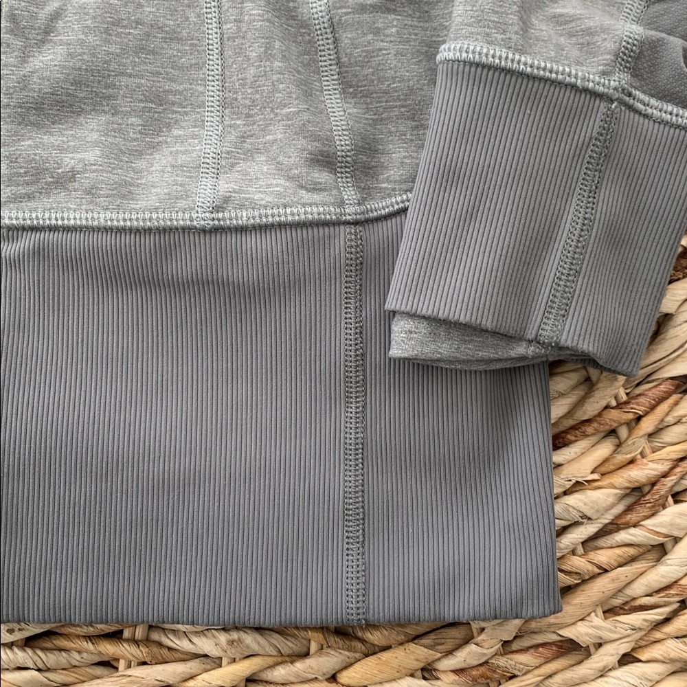 Lululemon Daily Practice Jacket - Picture 13 of 16